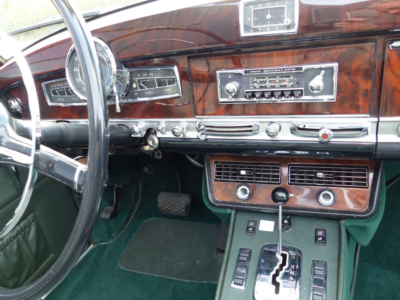 Fahrzeugabbildung Mercedes-Benz 300 Adenauer Cabriolet *Autom.Klima,E-FH,Servo*