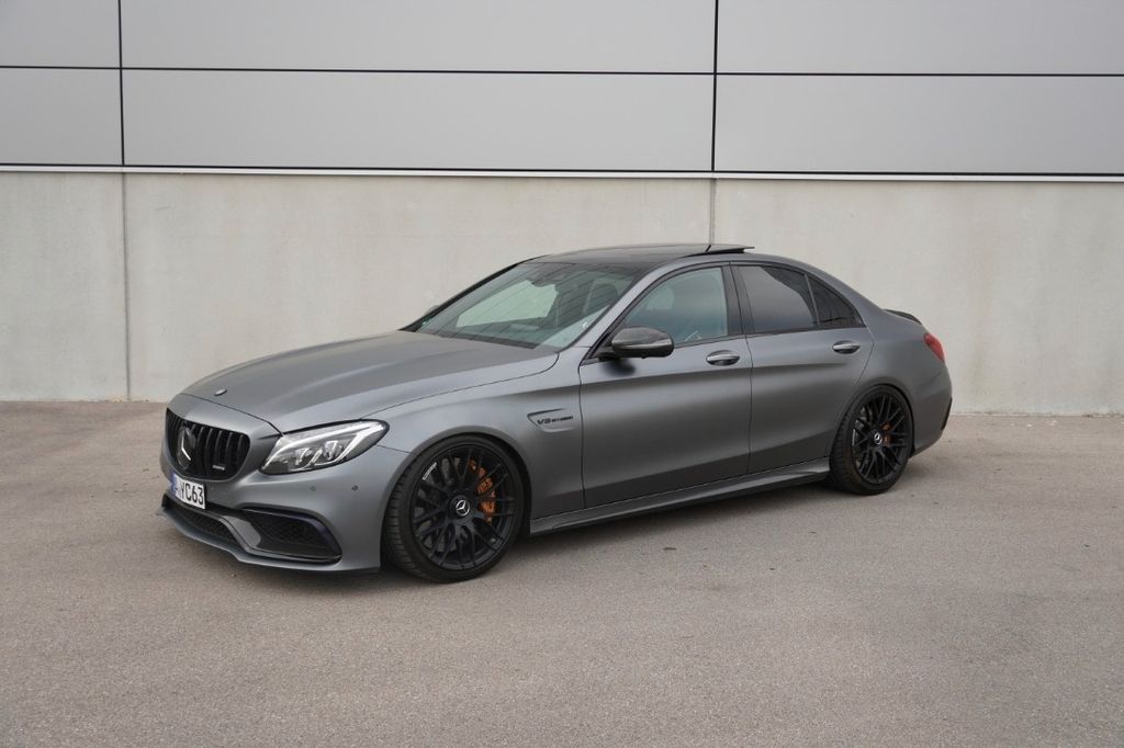 Mercedes-Benz C 63 AMG