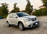Fiat Freemont 2.0 Mjt 170 CV 4x4 aut. Lounge - silberne Fiat Freemont