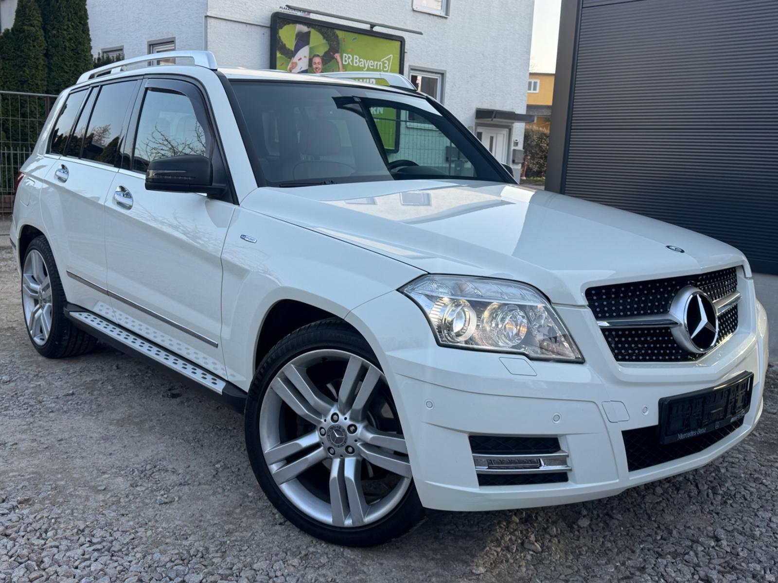 Mercedes-Benz GLK 250 4-Matic Sport-Paket Harman-Kardon Kamera