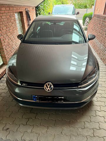 Volkswagen VW Golf  VII Comfortline Blue Motion DISTR...