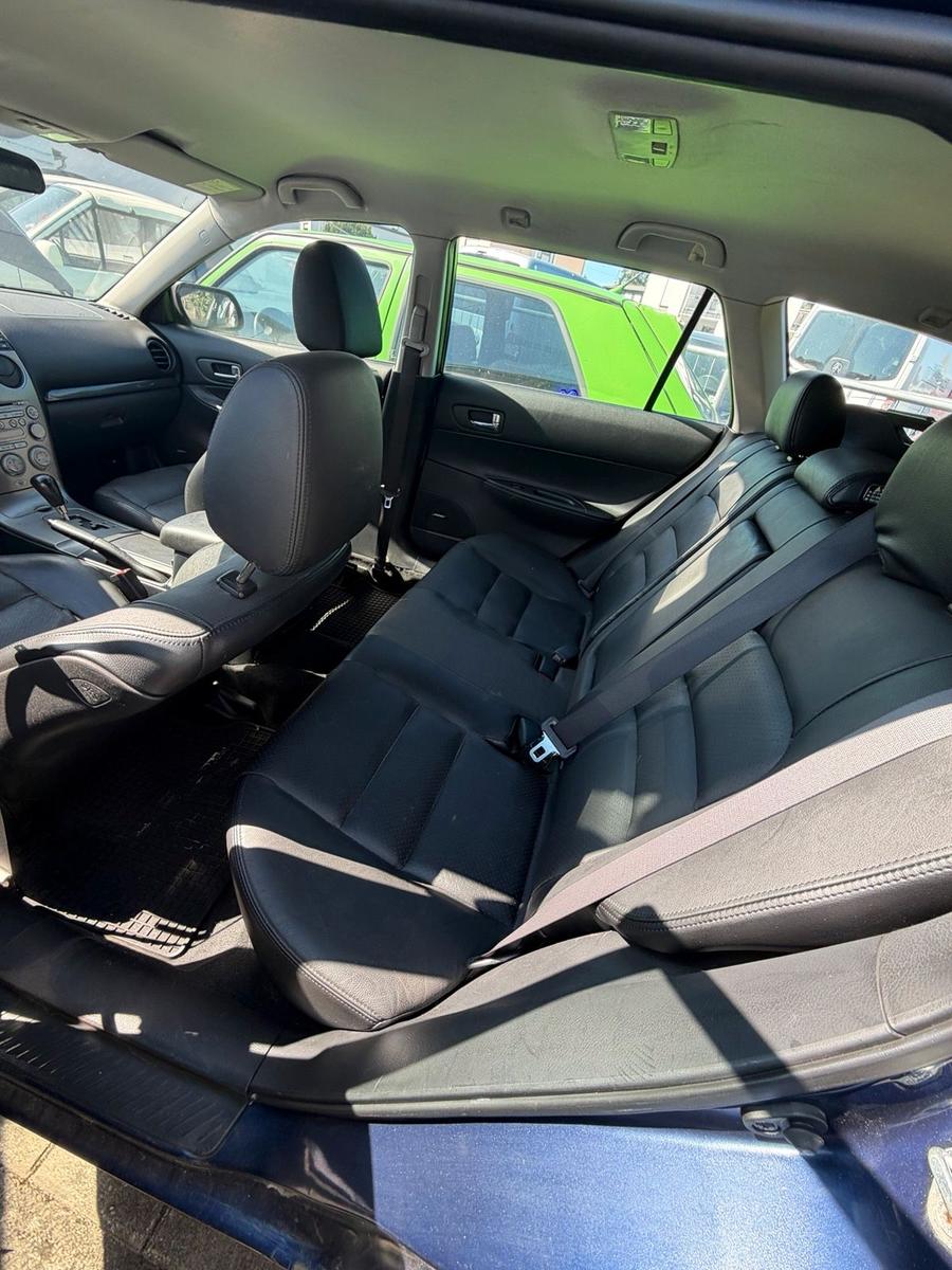 Mazda 2 2004 — photo 7