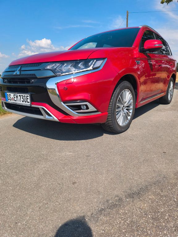 Image of Mitsubishi Outlander