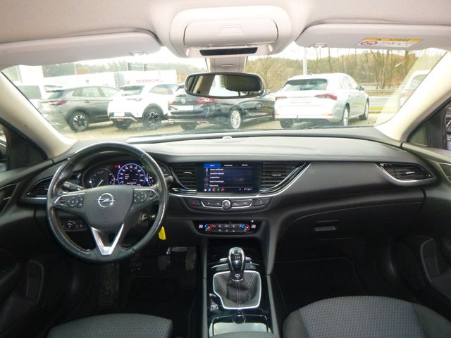 Fahrzeugabbildung Opel Insignia B Grand Sport 2.0d >AHK/Navi/LED/SHZ