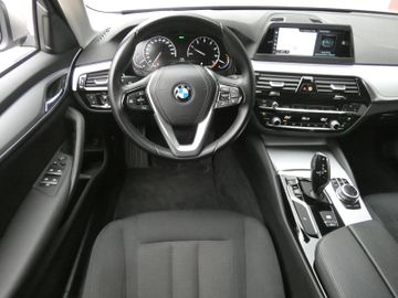 BMW 520 - 12