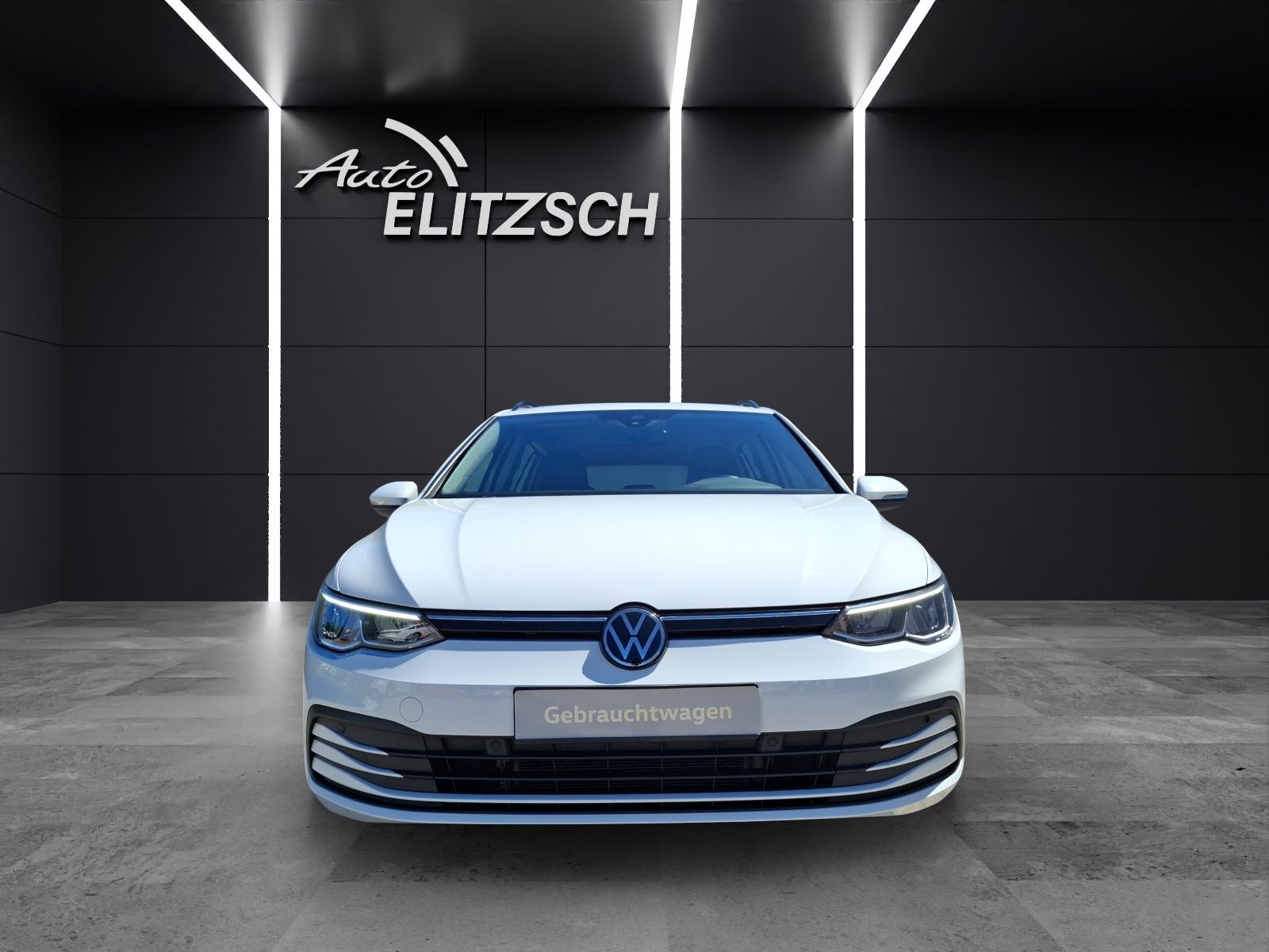 Fahrzeugabbildung Volkswagen Golf VIII Variant TDI Life LED CarPlay AID ACC P