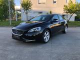 Volvo V40 Xenon You! - Volvo V40 YOU! mit Benzin-Antrieb