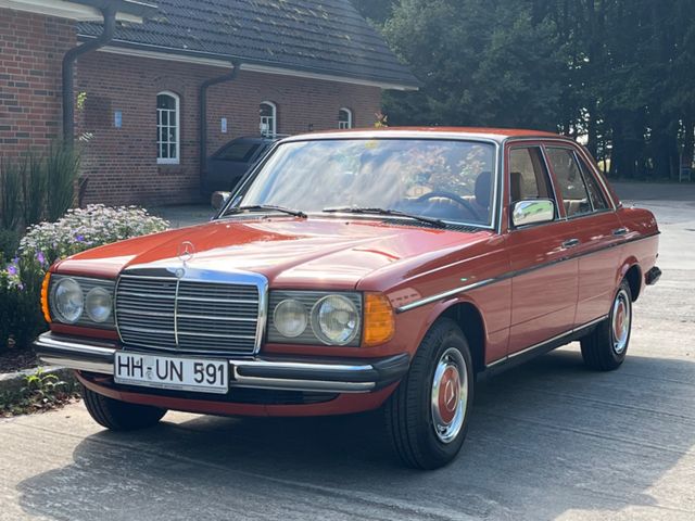 Mercedes-Benz 200 W123 Spitzenfahrzeug, nur 59.000 Km!!!