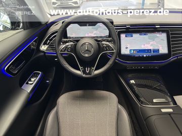 Mercedes E 200 - 9