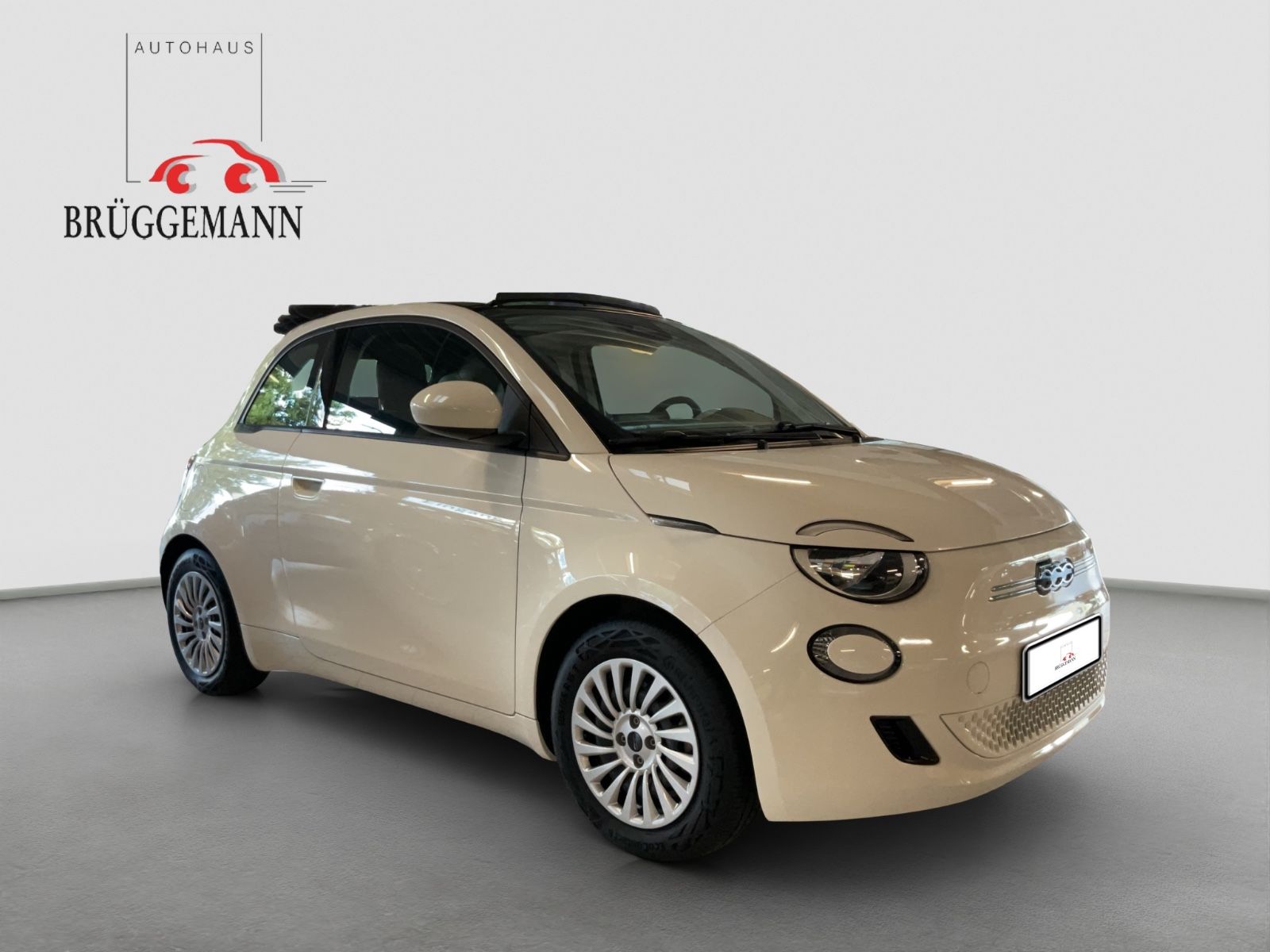 Fahrzeugabbildung Fiat 500e 42 kWh Cabrio