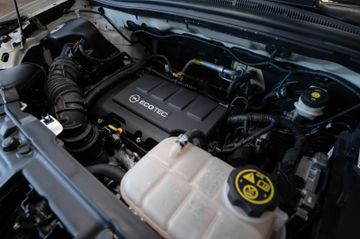 Bild 22 Opel Mokka Innovation ecoFlex 4x4 Premium AHK WR