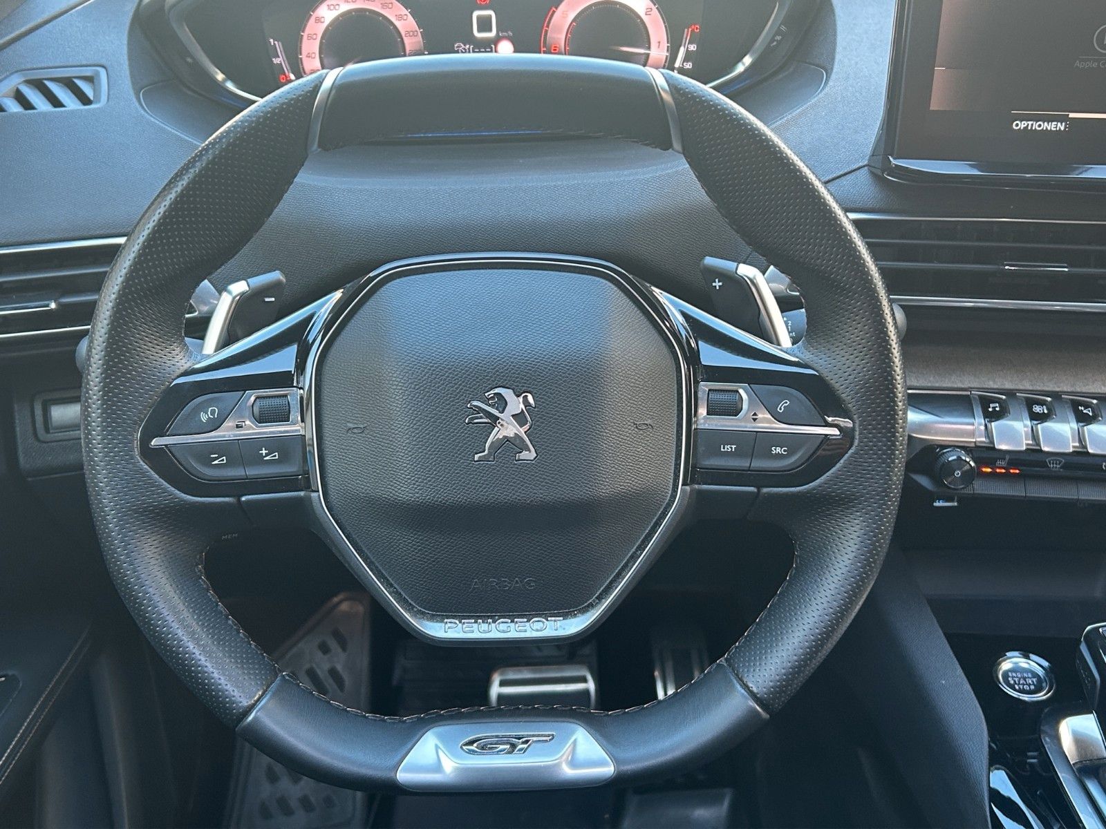 Fahrzeugabbildung Peugeot 3008 GT Automatik/Vollaustattung/8Fachbereift/