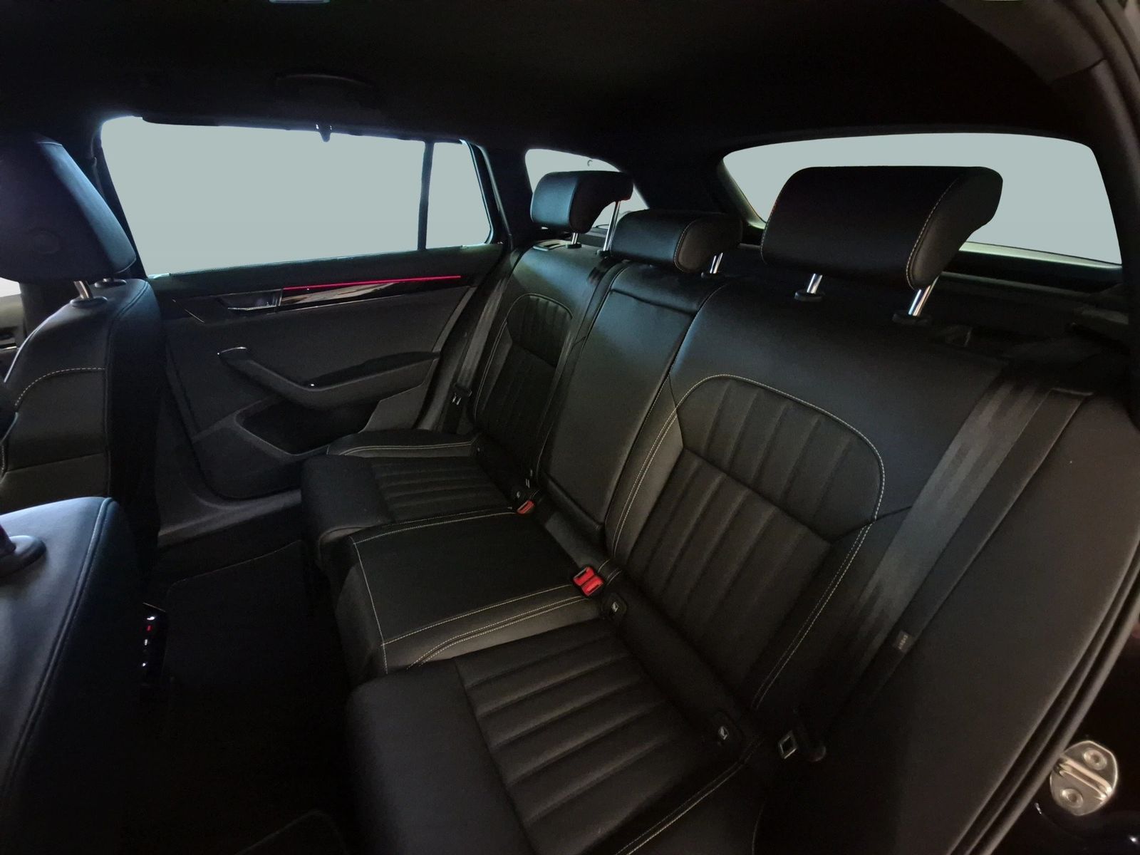 Skoda Superb - Bild 12