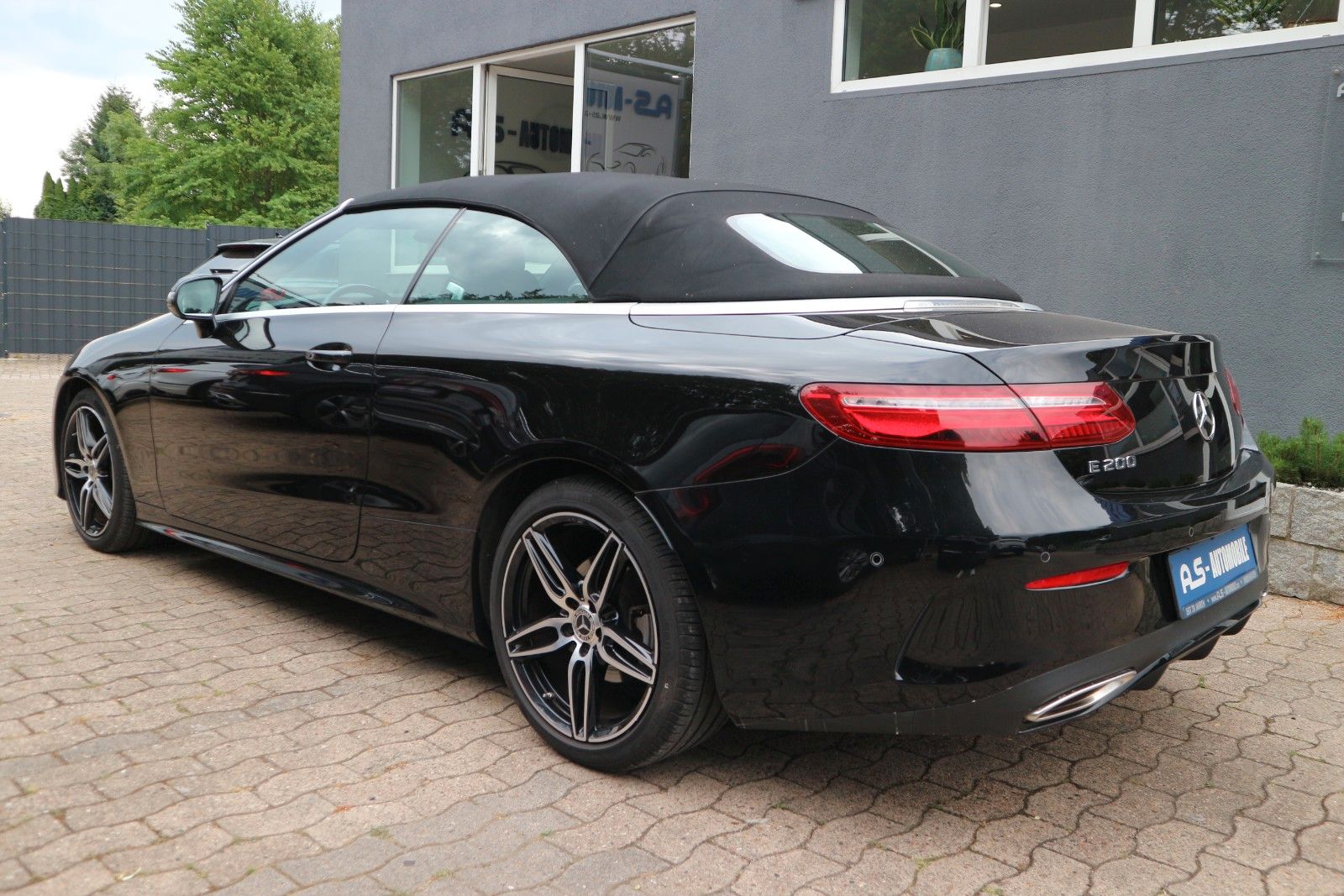 Mercedes-Benz E 200 Cabrio AMG Line 2.HD AIRSCARF RFK LED VC foto 4