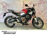 Honda CB650R mit E-Clutch * mit viel Zubehör * Tageszu - HONDA CB650R E CLUTCH
