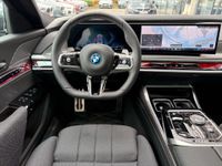 BMW 750 - Vorschau Bild 11