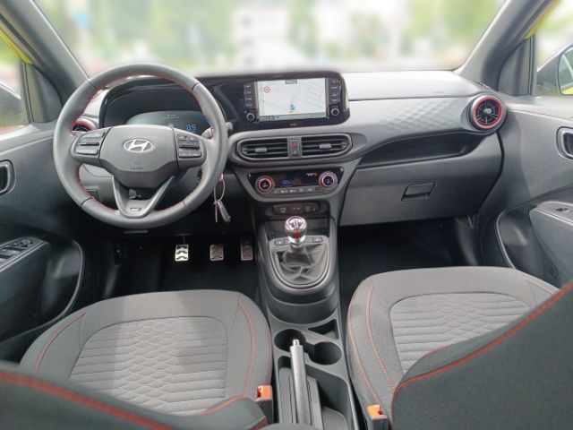 Fahrzeugabbildung Hyundai i10 Facelift (MJ25) 1.0 Benzin Turbo M/T N Line