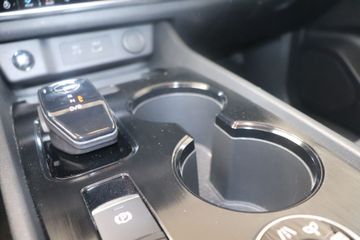 Fotografie des Nissan X-Trail 1.5 VC-T e-POWER e-4ORCE N-Connecta