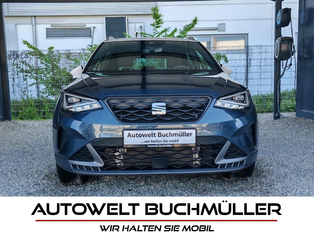 Gebrauchtwagen Seat Arona Arona 1.5 TSI DSG,FR,KAMERA,AHK,LED,ACC,NAVI,DAB in Nersingen