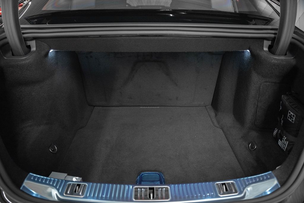 S 680 GUARD 2026 BLACK / BLACK - Bild 35