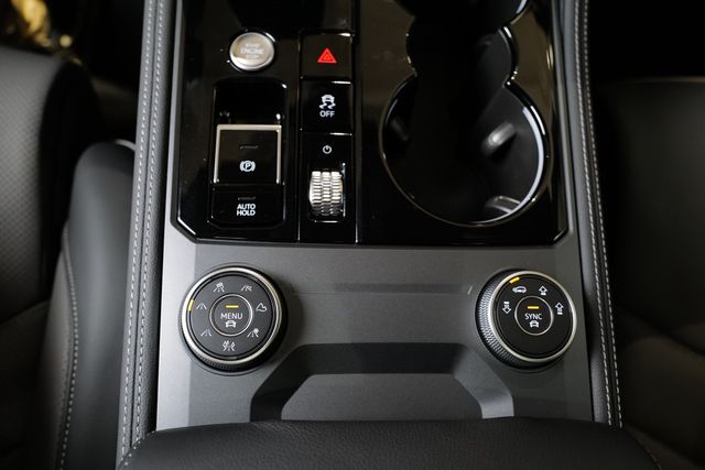 Volkswagen Touareg 3.0TDI R-Line Black Style Wankstabi Pano