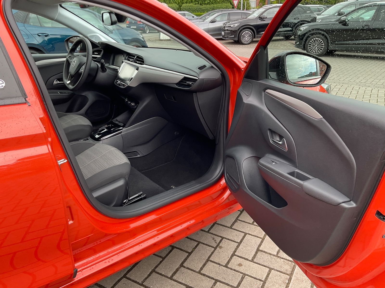 Fahrzeugabbildung Opel Corsa 100KW Edition,50 KWS,CarPlay,Spur,Telefon