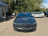 Tesla Model X 75D 1-HAND°AUTOPILOT°AHK°LEDER°SOH89%! - Tesla Model X mit Schiebedach