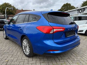 Ford Focus Turnier 1.5 EcoBoost Aut. TITANIUM