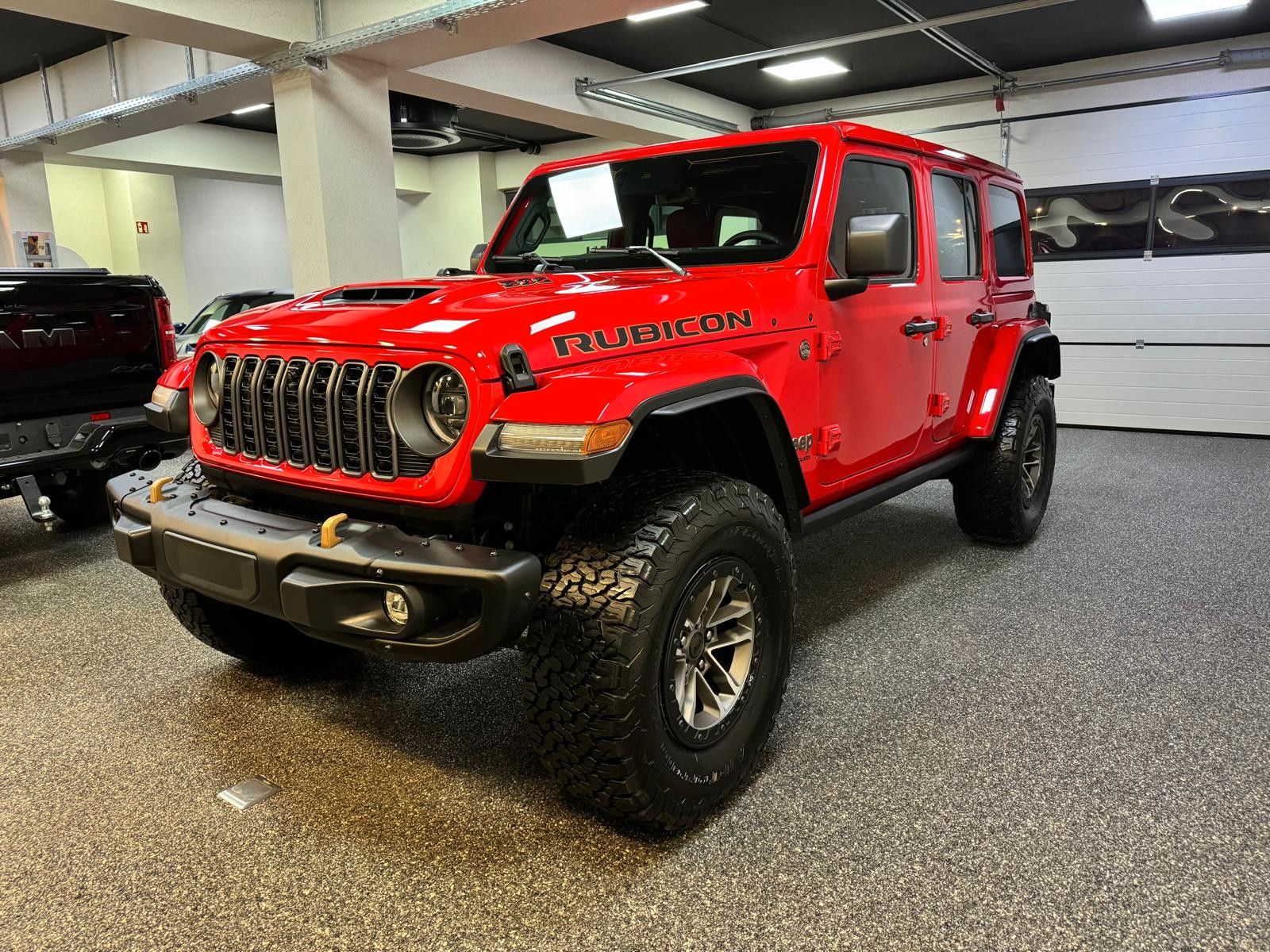 Fahrzeugabbildung Jeep VORFÜHRWAGEN RUBICON 392-6.4L V8-35"-STEEL BPR