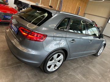 Audi A3 Sportback ambition*2. Hand*Klima*SHZ*PDC*