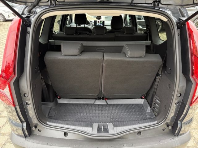 Fahrzeugabbildung Dacia Jogger Extreme+ 1.0 TCe 110 7-Sitzer Navi+SHZ+KA