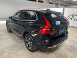 Volvo XC60 Core T6 Recharge Plug-In Hybrid AWD Pano - : Geländewagen, Awd