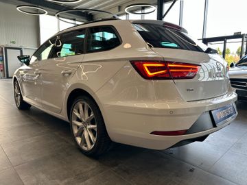 MYAUTOCENTER – Gebraucht- und Jahreswagen mit Werkstattservice in Pfaffenhofen Seat Leon *KEYLES*PANO*ACC*LED*PDCCAM*FR*ALCANTARA*