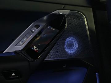 2022 BMW I7 — миниатюра 32