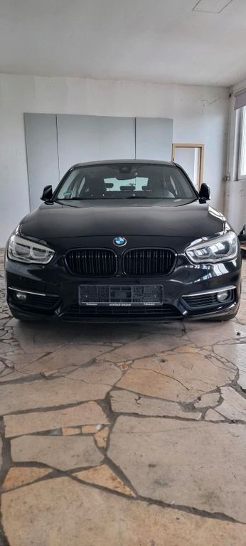Image of BMW 120