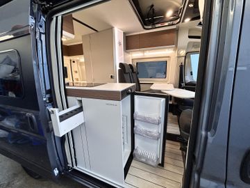 Westfalia Columbus 540 D 180PS 8G SOLAR SKYVIEW Schlafdach