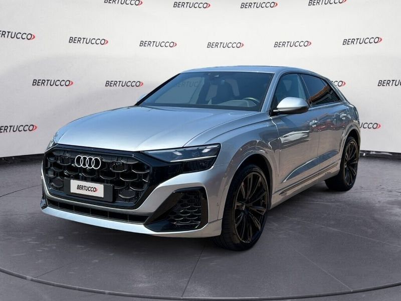 Audi Q8 SUV 55 TFSI e quattro tiptronic S line e imagem 3