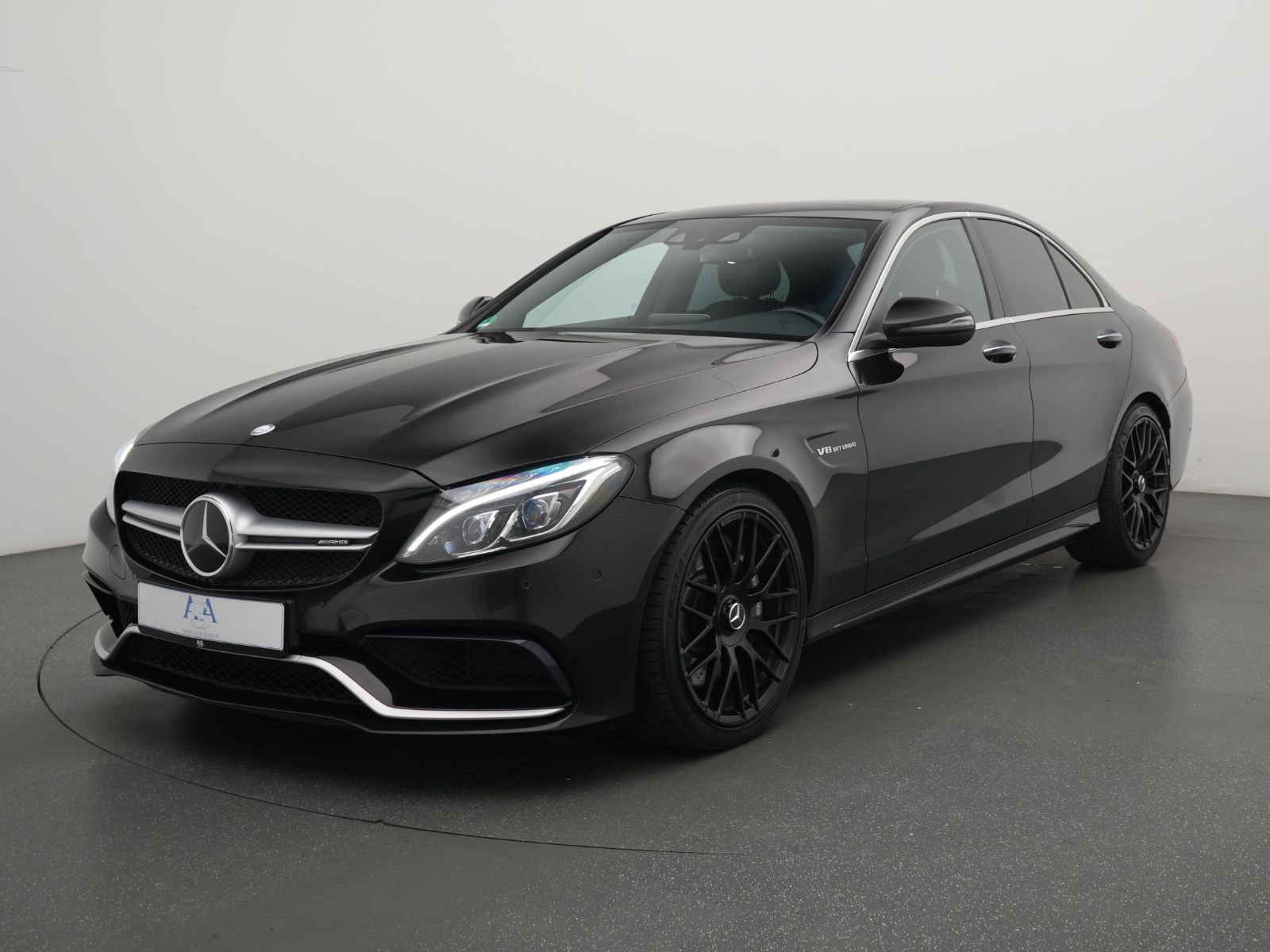 MERCEDES-BENZ C 63 AMG PANO+BURMESTER+RFKAM+LEDER+MEMORY+KESSY