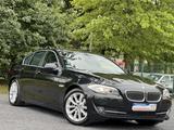 BMW Lim.520d*Automatik*2.Hand*Bi-Xenon*Navi*Stand-HZ - BMW 520 aus 2012