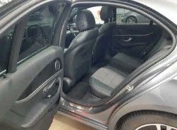 Fahrzeugabbildung Mercedes-Benz E 220d Avantgarde+DistrPlus+Pano+AHK+Ambiente+