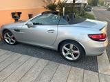 Mercedes-Benz SLC 180 - - silberne Mercedes-Benz SLC-Klasse
