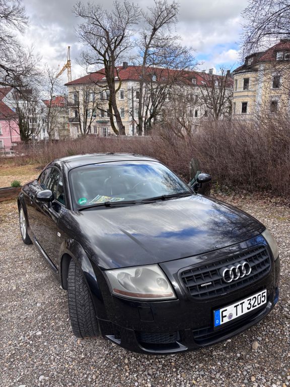 Audi TT RS