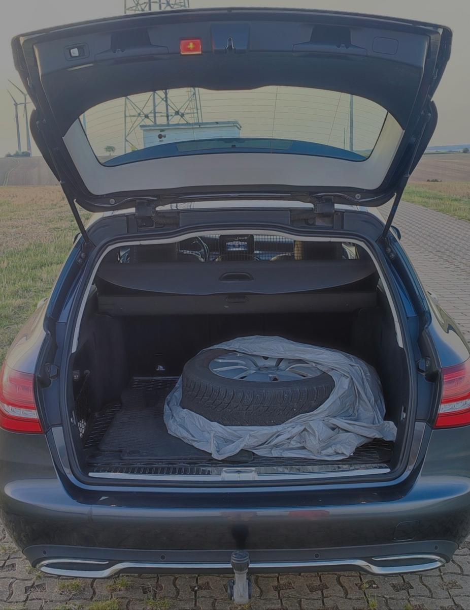 Mercedes-Benz C 180 T Avantgarde 