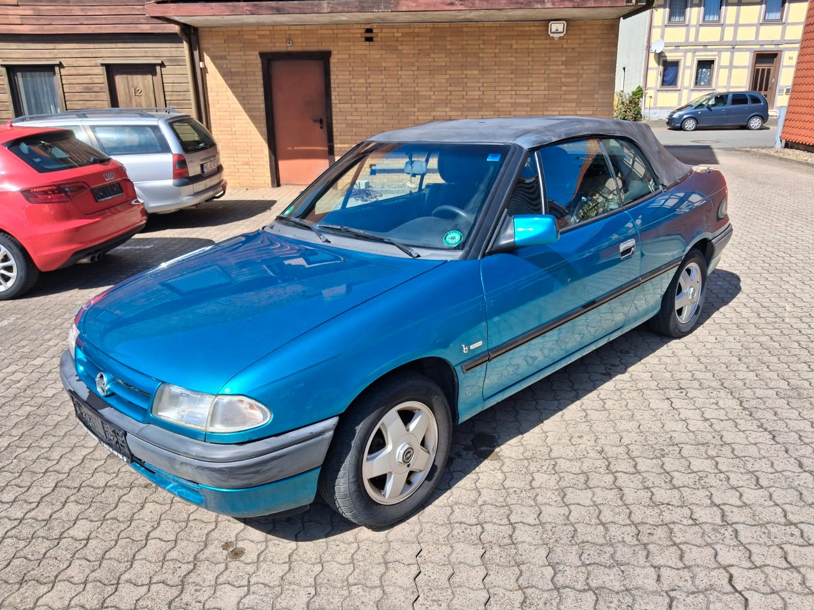 Opel Astra 1.6 Cabrio