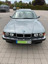 BMW 730