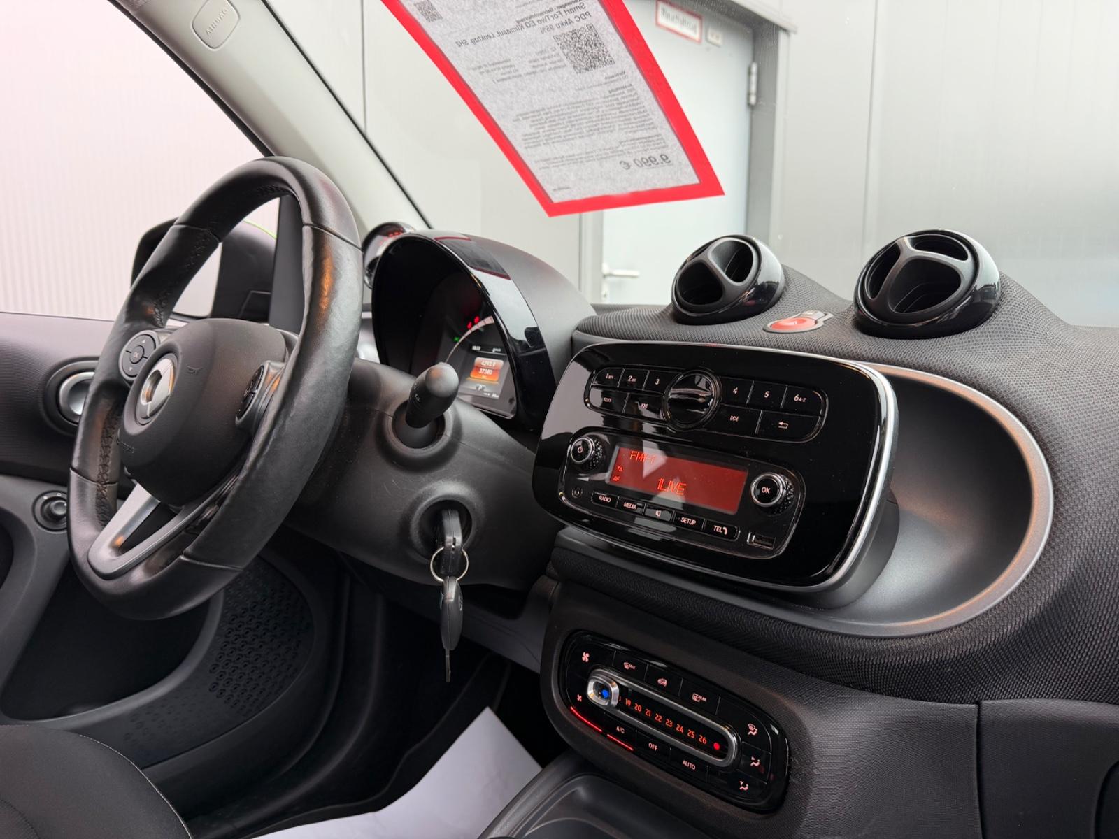 Smart ForTwo EQ Klimaaut. Lenkhzg. SHZ PDC Akku 95%