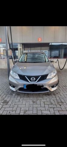 Nissan pulsar