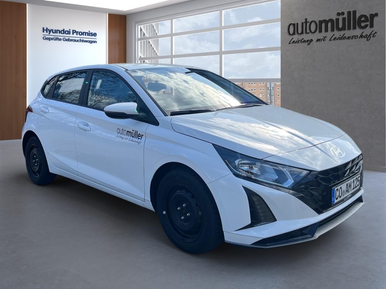 Fahrzeugabbildung Hyundai i20 TREND Fernlichtass. Kam. LM Navi PDC SHZ