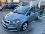 Opel Zafira B Edition*7 Sitzer*Automatik - Opel Zafira aus 2005 mit Diesel-Antrieb