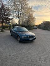 BMW E46 320i Coupe - BMW 320 aus 2002: Coupe